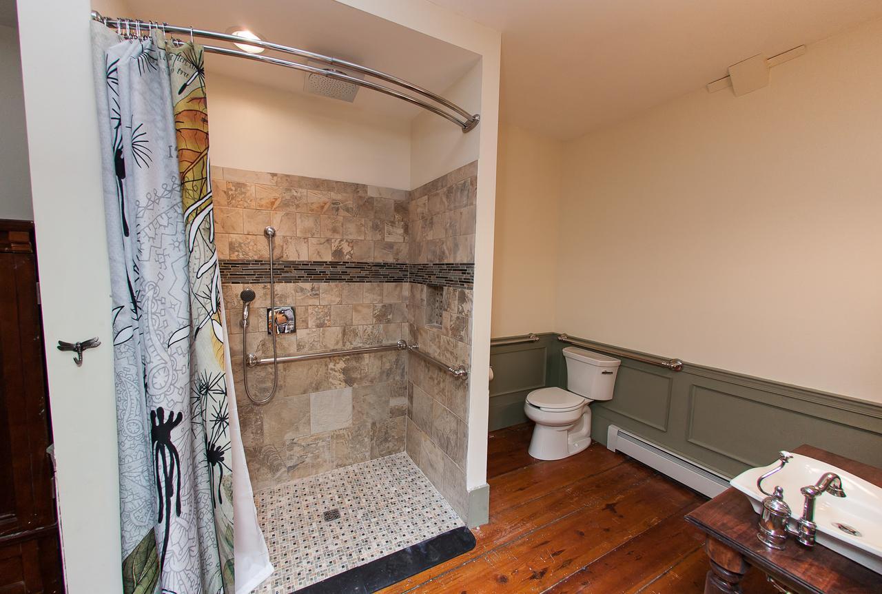The At Birch Wilds Bed and breakfast
